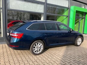 Škoda Superb Combi 2.0 TDI  DSG rok 2021 nízky najazd km - 6