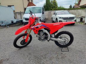 HONDA CRF 250 R (2024) - 6