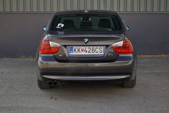 BMW Rad 3 330 i xDrive A/T - 6