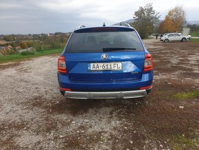 Škoda Octavia Scout 4x4 2,0 TDi DSG bixenon,ťažné - 6