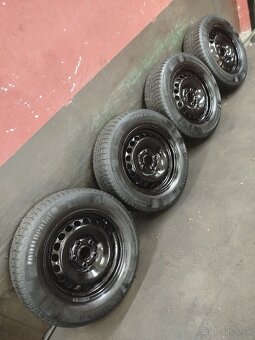 Predám sadu kolies Volkswagen 5x112 195/65 R15 cena 50€/4ks - 6