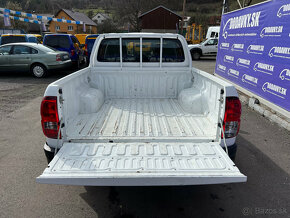 Toyota Hilux DC 2.4 I D-4D Live - 6