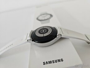 Samsung Galaxy Watch 4 Classic Silver 42mm - 6