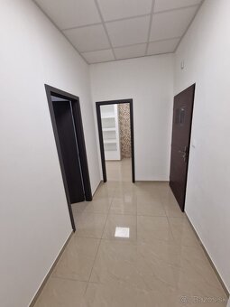 Prenajímam 3 izbový apartmán 80 m2 - 6