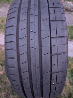 Pirelli P Zero 235/35 R19 HN - 6