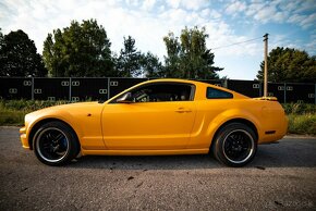 Ford Mustang V6 4L AJ NA SPLÁTKY - 6