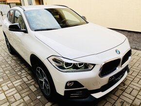 Bmw X2 xDrive xLine 4x4 2.0D 190PS Biela Metalíza - 6