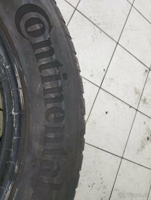 Predám zimne 235/55 R17 CONTINENTAL - 6