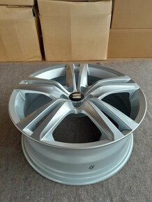 R17 5x100 Et43 7J Seat Audi Volkswagen Škoda - 6