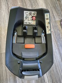 Vajíčko s isofix základňou Cybex Aton 5 - 6