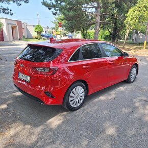 Kia Ceed 1.4 TGDi 103 kW Gold - 6