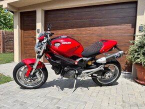 Ducati Monster 1100 - 6