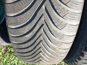 Predam zimne pneumatiky 4ks  Michelin 205 / 55 / R16 - 6