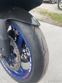 Suzuki GSXR750 K8 - 6