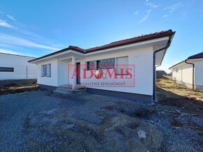 Predám 4izbový bungalov Ruskov,139m2 pozemok 652m2,Ruskov, l - 6