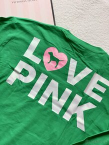 Victoria’s Secret Pink zeleny natelnik s trblietavym logom - 6