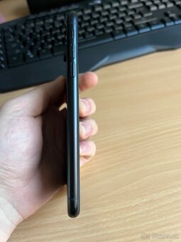 iPhone Xr - nová batéria - 6