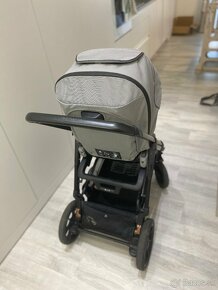 Inglesina Aptica XT - 6