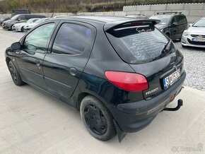 Peugeot 206 - 6