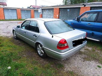 Mercedes Benz c 280 - 6