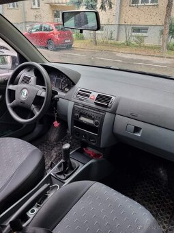 Ponukam do prenajmu Škoda Fabia 1.4 MPI r. 2003 - 6