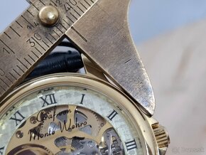 Predám funkčné skeletové náramkové hodinky Luxus Graf von mo - 6