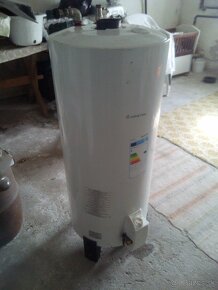 Plynovy bojler 120 l - 6