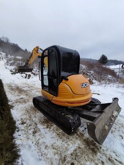 Jcb 8055 - 6