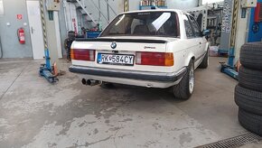 BMW e30 - 6