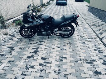 Suzuki gsx750f - 6