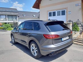 Predám VW Touareg 3.0 TDI 170kw R Line/Black Line - 6