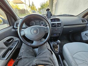 Renault clio 2 1.5 dci - 6