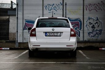 Škoda Octavia Combi 1.6 TDI CR DPF Elegance - 6