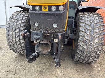 JCB Fastrac 4220 - 6