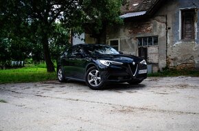 Alfa Romeo Stelvio 2.2 JTD A/T - 6