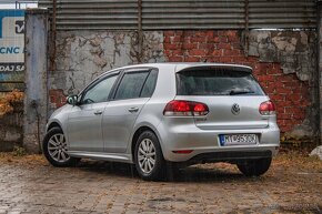 Volkswagen Golf 1.6 TDI - 6