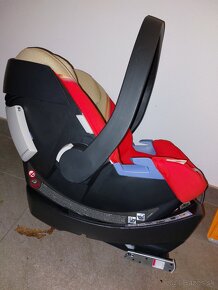 Cybex Aton 5 + báza - 6