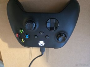 Xbox Series X - 6