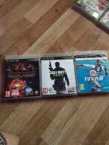 Ps3 + 2 ovládače a 10 hier - 6