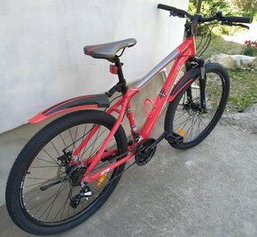 Odprúžený horský bicykel 17,5 ALU rám 27,5 kolesá 3x7Shimano - 6