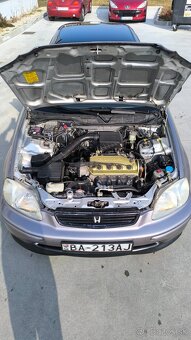 Honda Civic 6g 1.4 66kw - 6