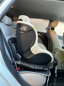 Britax Römer dualfix m i size - 6