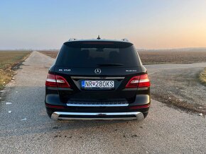 Mercedes ML 350 - 6