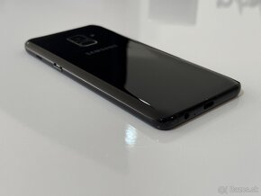 Samsung A8 4/32GB dobrý stav - 6