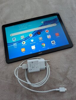 Huawei Mediapad T5 - 6