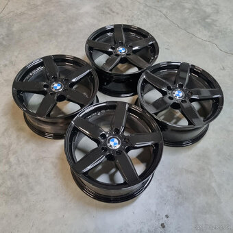 DEZENT Disky 5x120 R17 ET35 - 6