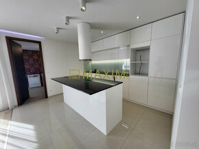 Veľkometrážny luxusný 3-izbový byt v Slnečniciach - 6