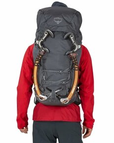 Osprey Mutant 52l M/L skialpinistický a lezecký batoh - nový - 6