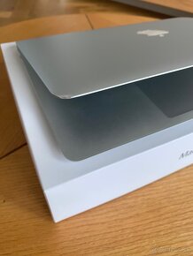 MacBook air 13” - 6