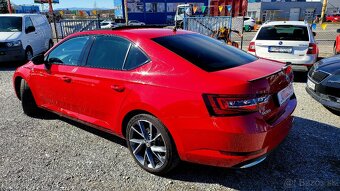 Škoda Superb 2.0 TDI 190k Sportline DSG 4x4 - 6